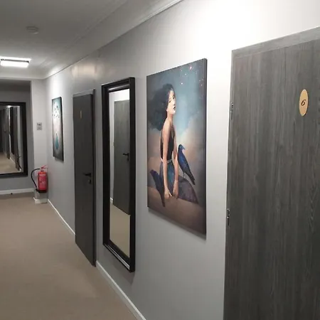 Landgasthof Adler Hotel *